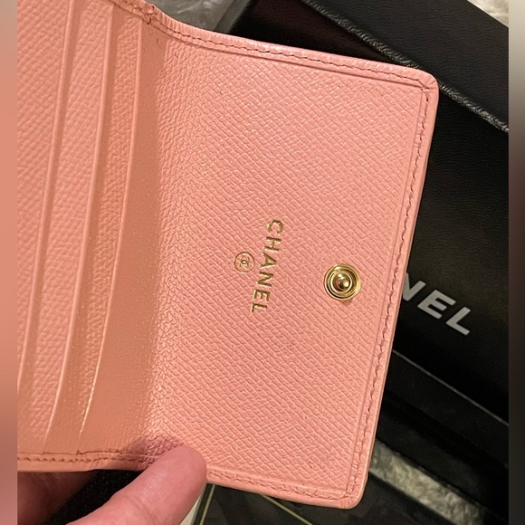 Authentic Pre-loved CHANEL Compact Double-Sided Wallet in Pink Leather - Picture 12 of 13